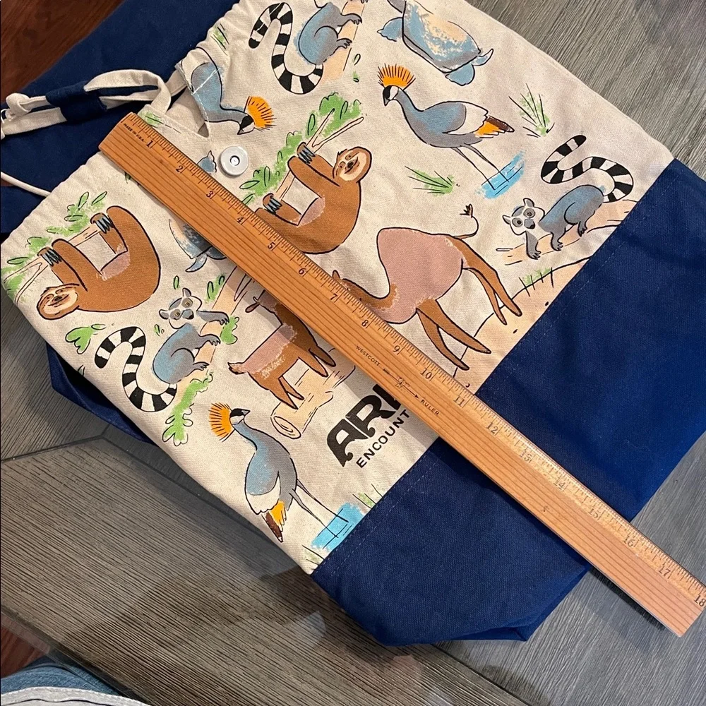 Ark Encounter - Ararat Ridge Zoo Backpack - Animal Print